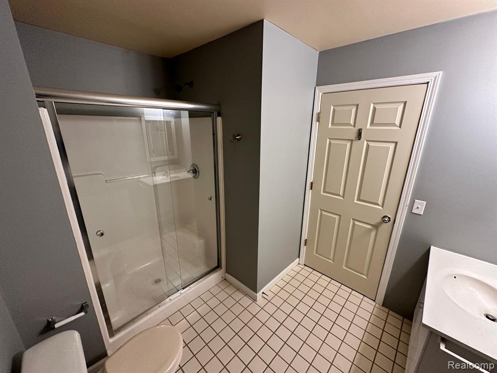 42660 Samantha Avenue, Belleville, MI 48111 — Photo 11