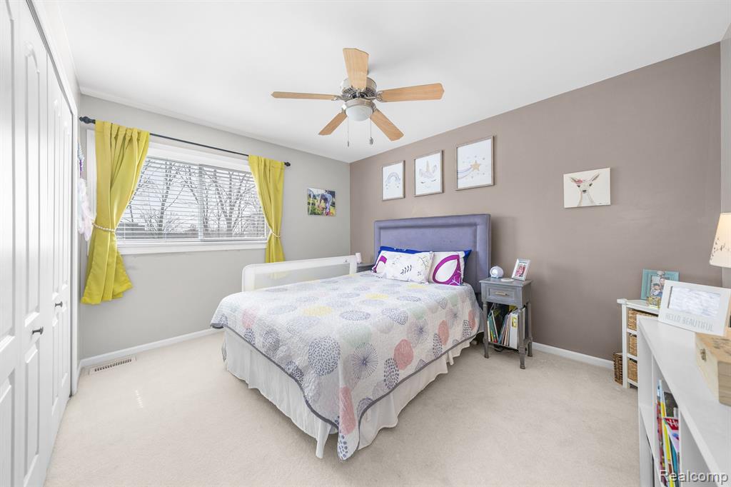 55884 PARKVIEW Drive, Shelby Twp, MI 48316 — Photo 29