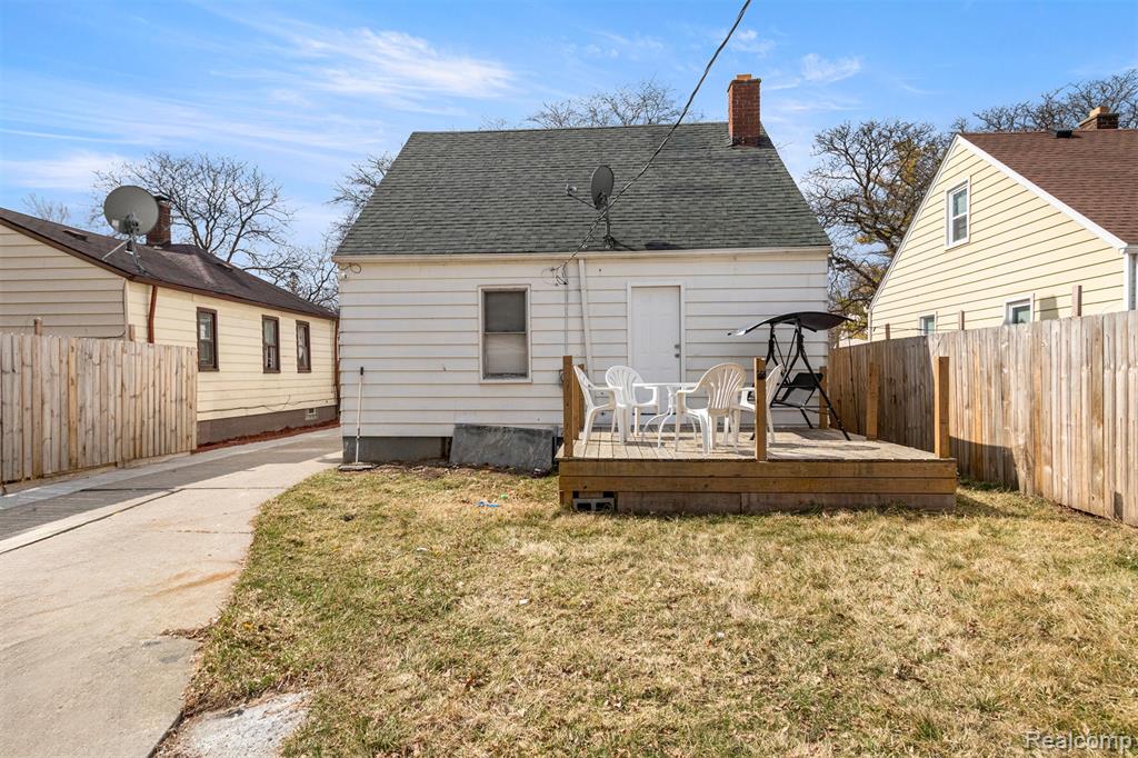 7634 Warwick Street, Detroit, MI 48228 — Photo 34