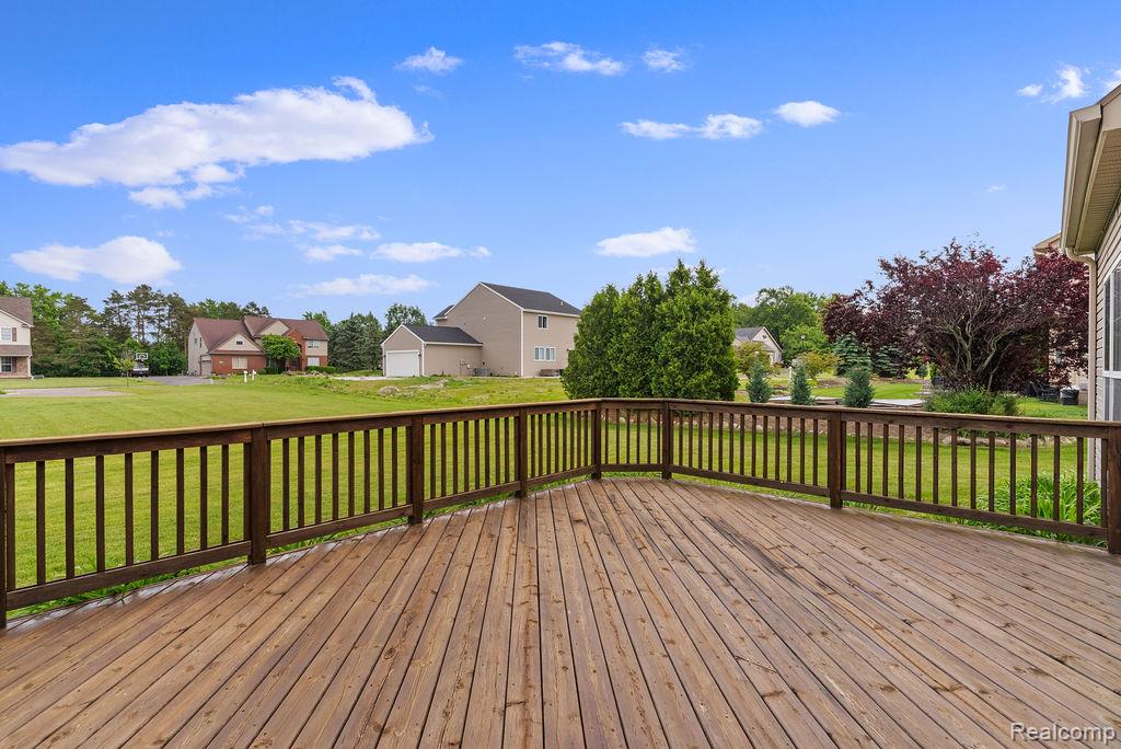 7190 Westminster Circle, Grand Blanc, MI 48439 — Photo 42