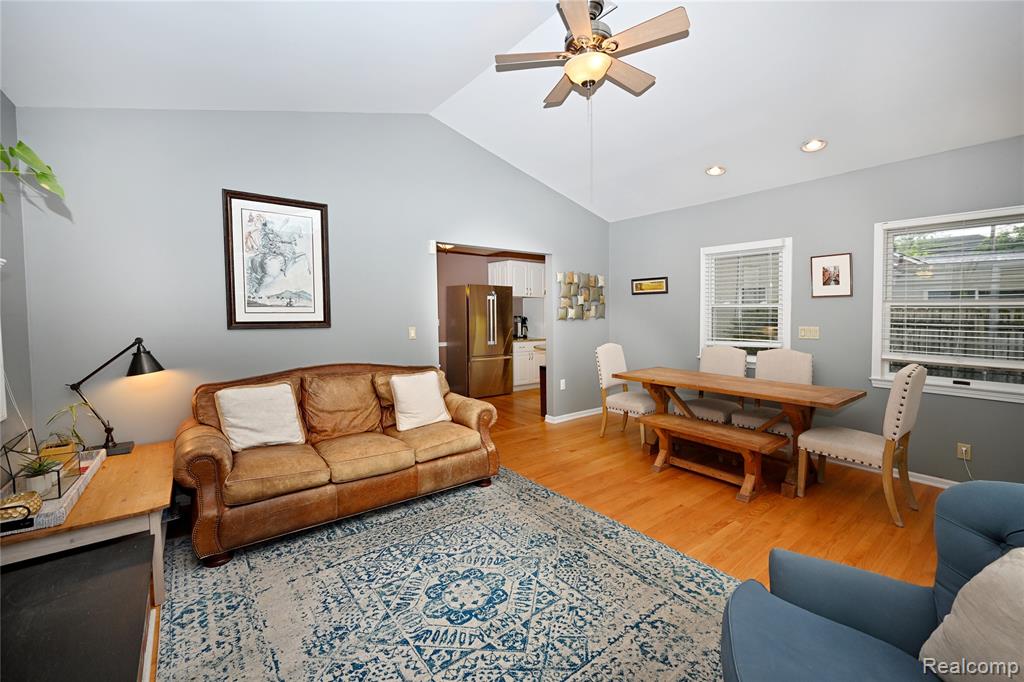 618 W Houstonia Avenue, Royal Oak, MI 48073 — Photo 15