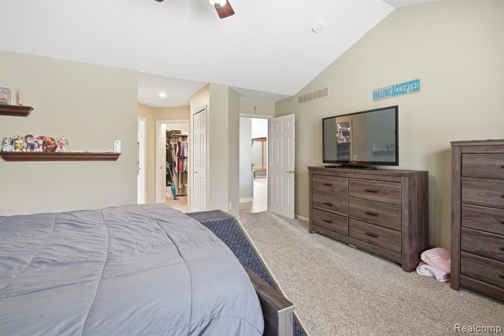 1275 Hendrie, Canton, MI 48187 — Photo 40