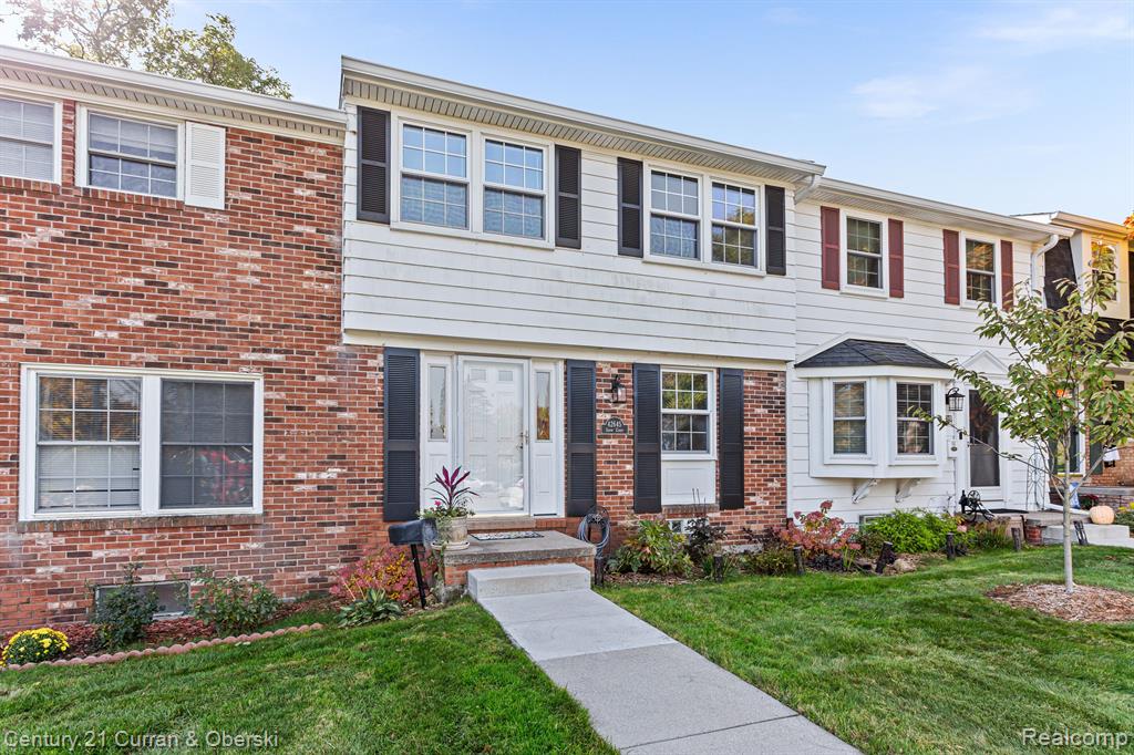 42645 Savoy Court, Northville, MI 48167 — Photo 2