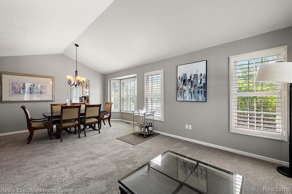 899 Hathaway Dr Drive, Auburn Hills, MI 48326 — Photo 14