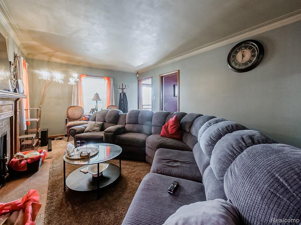 18035 HELEN Street, Detroit, MI 48234 — Photo 3