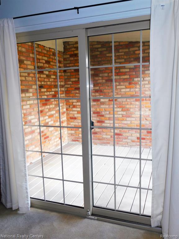 2334 W 14 MILE Road, 11, Royal Oak, MI 48073 — Photo 6