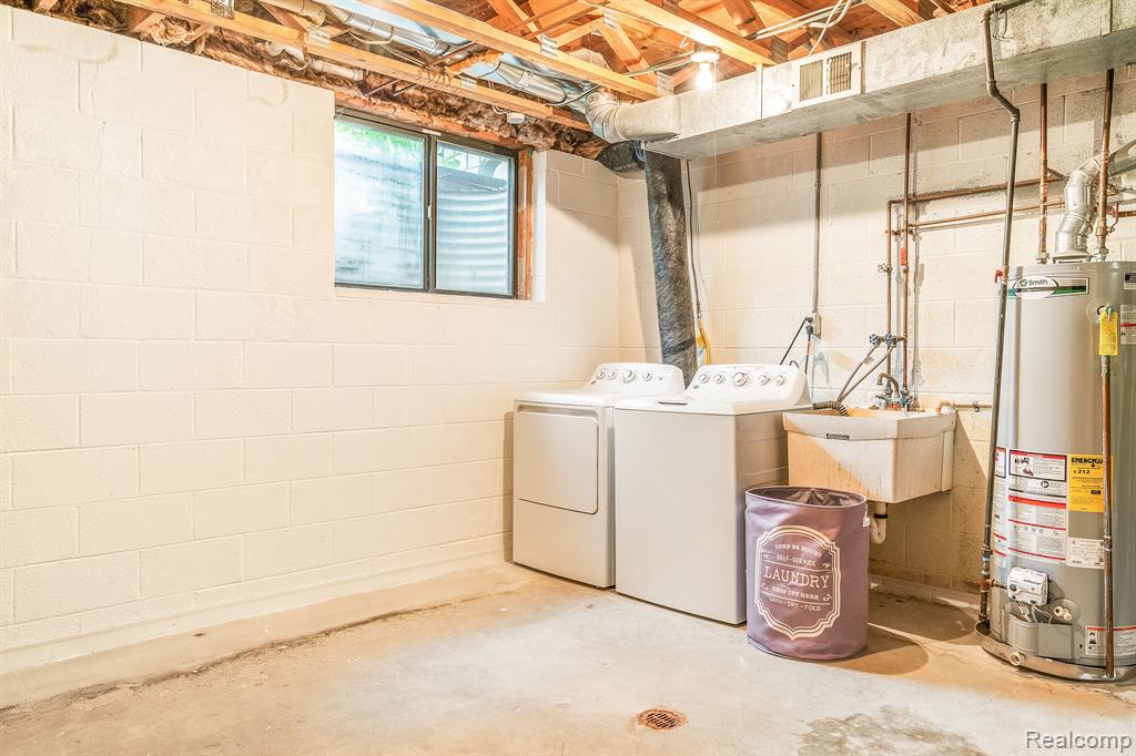 2109 PAULINE CT, Ann Arbor, MI 48103 — Photo 27