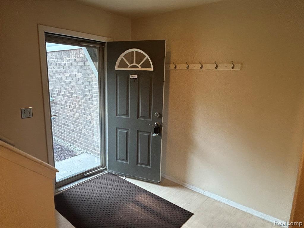 26889 Farmbrook Villa Drive, Southfield, MI 48034 — Photo 51