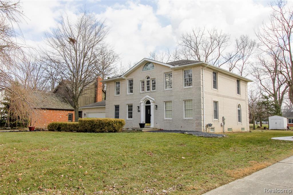 8121 Saint James Drive, Grosse Ile, MI 48138 — Photo 5