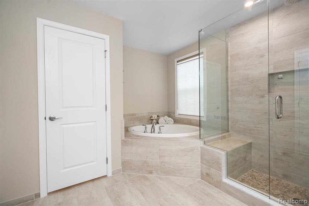 23959 SEMINOLE, Novi, MI — Photo 30