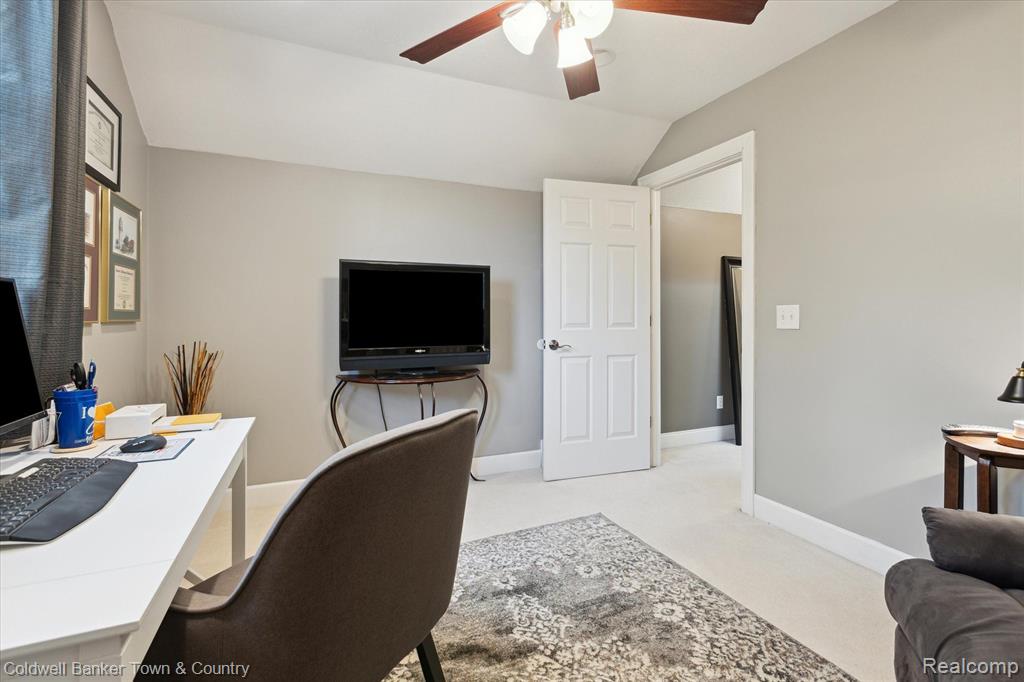 5205 RIDGEVIEW Court, Midland, MI 48642 — Photo 45