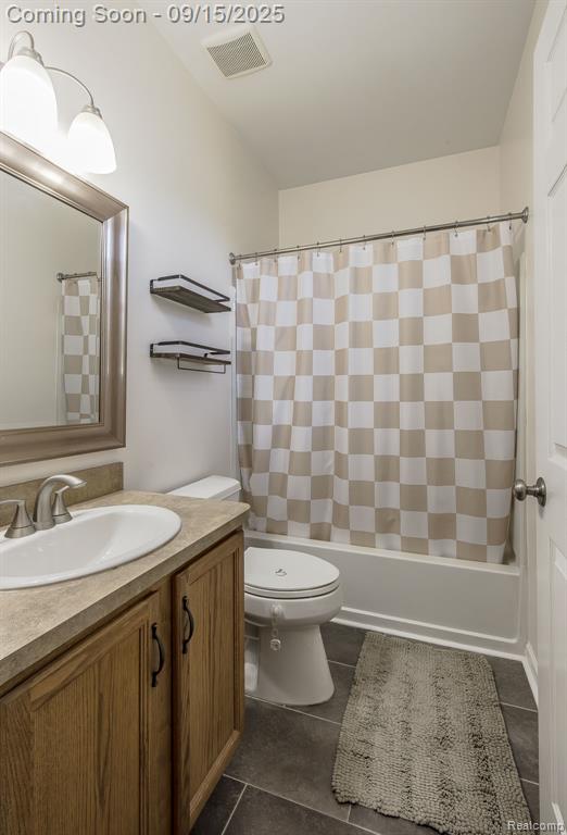 10455 Scarlet Oak Drive, Ypsilanti, MI 48198 — Photo 28