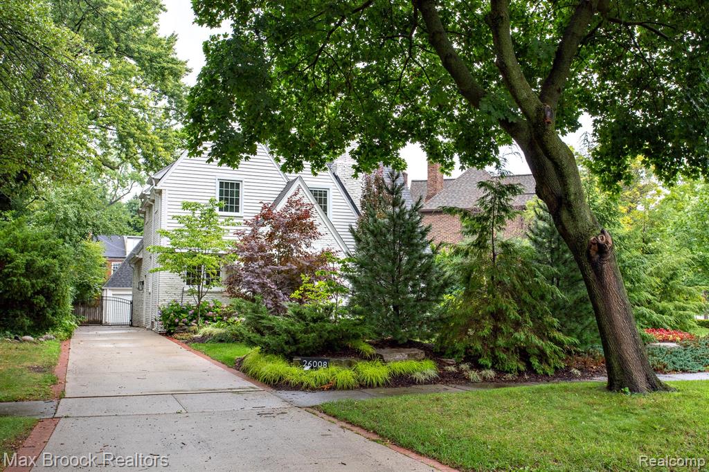 26008 Pembroke Road, Huntington Woods, MI — Photo 72