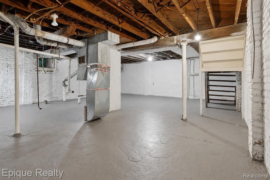 5045 Fairview Street, Detroit, MI 48213 — Photo 29