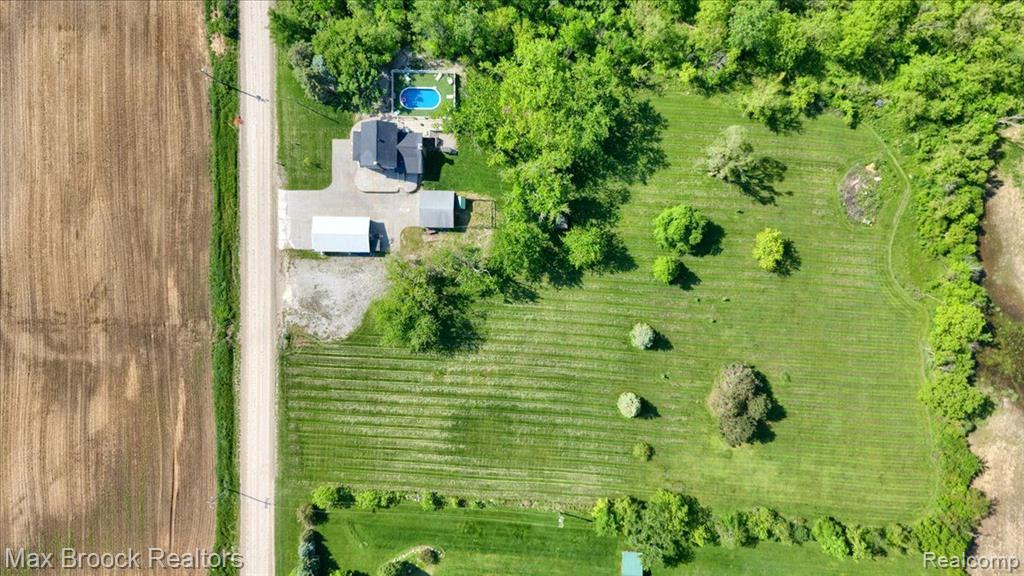 8360 Parker, Saline, MI 48176 — Photo 38