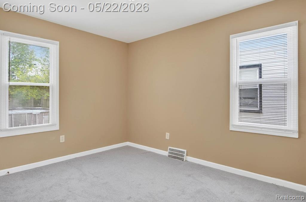 9160 Winthrop Street, Detroit, MI 48228 — Photo 24