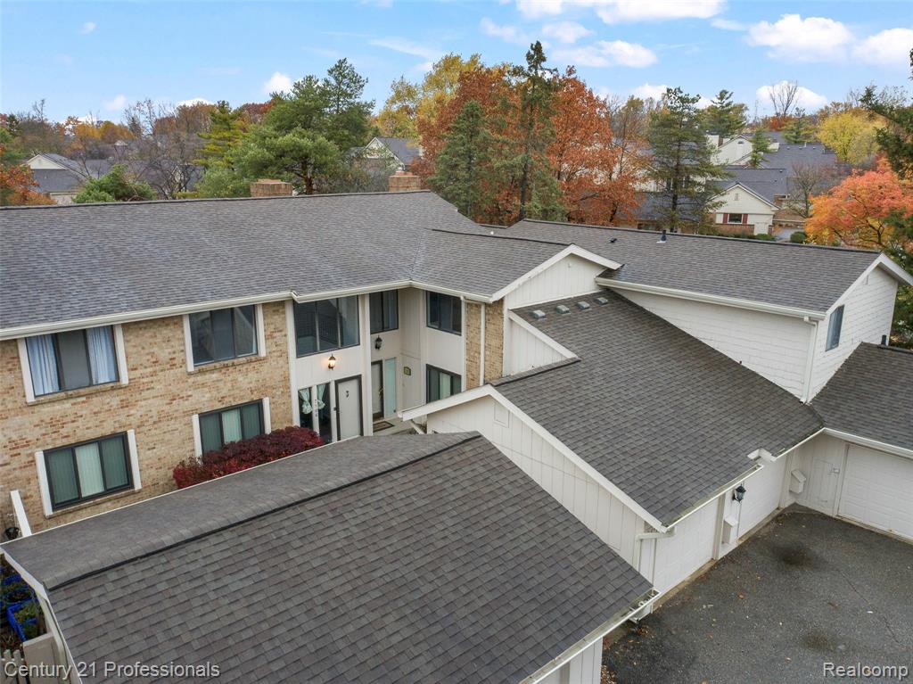 7106 Bridge Way W, West Bloomfield, MI — Photo 36
