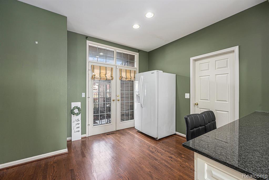 584 Cambridge Way, Bloomfield Hills, MI 48304 — Photo 10
