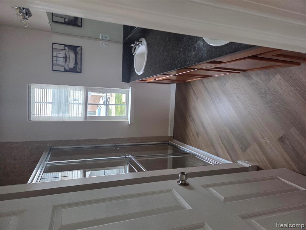 45681 Cagney Drive, 76, Macomb, MI 48044 — Photo 17