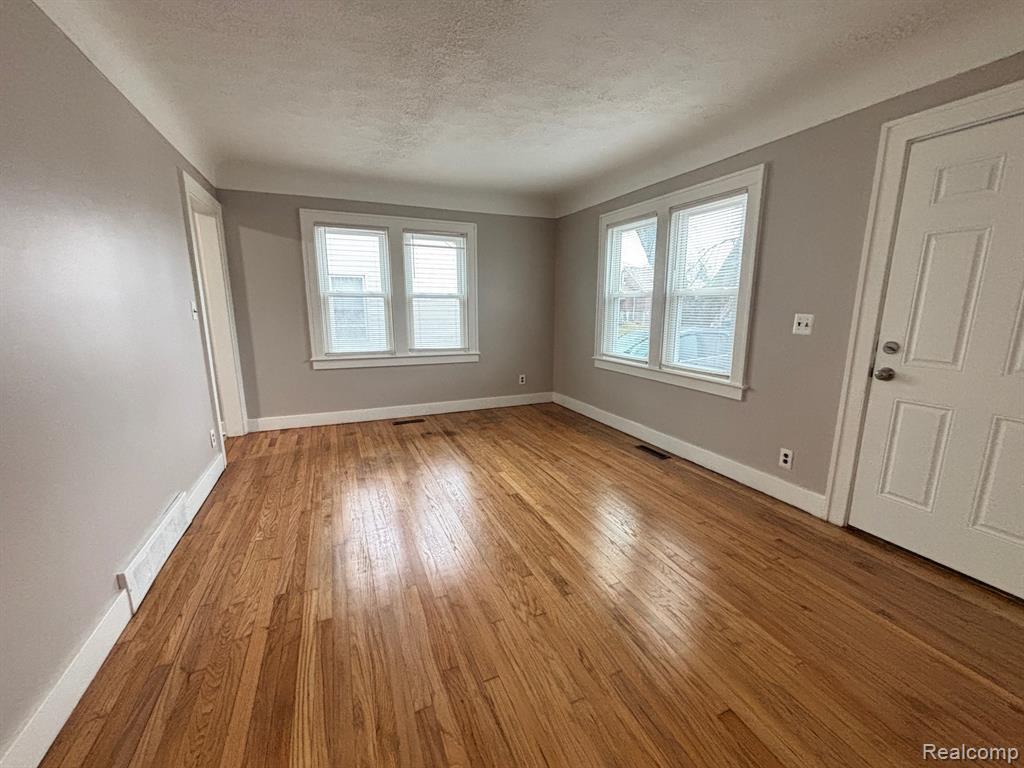 8095 Continental Avenue, Warren, MI 48089 — Photo 3