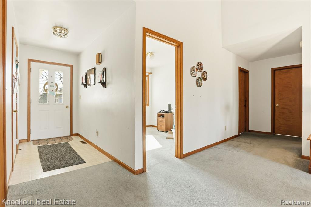 7045 Hospital Road, Freeland, MI 48623 — Photo 18