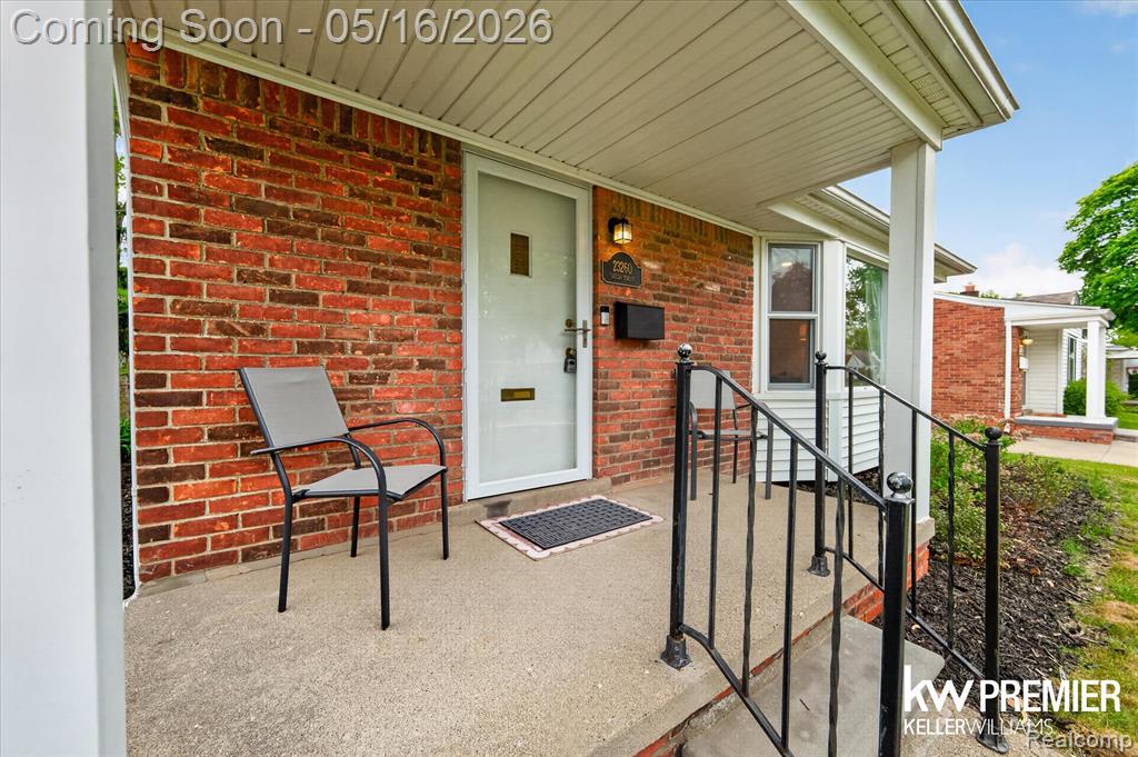 23260 Oneida Street, Oak Park, MI 48237 — Photo 2