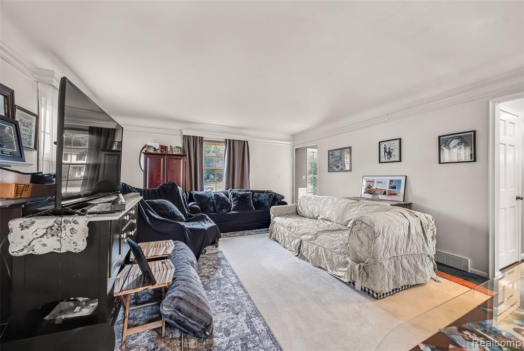 100 Overhill Road, Bloomfield Hills, MI 48301 — Photo 19