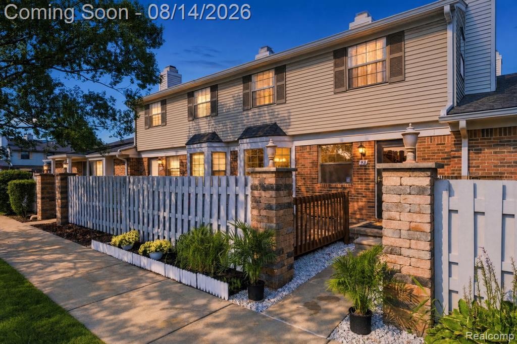 2101 E Vine Way Drive, 93, Canton, MI 48188
