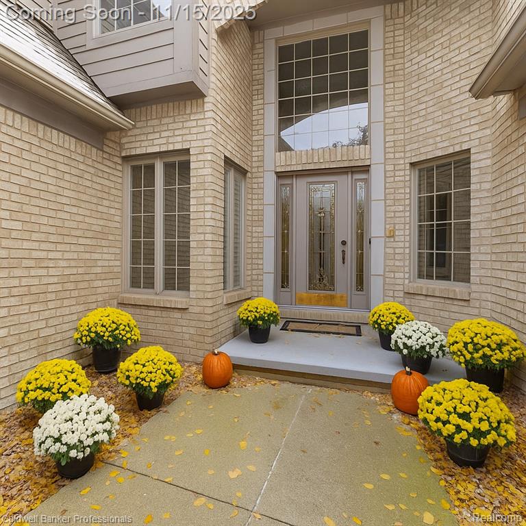 6434 Enclave Drive, Clarkston, MI 48348 — Photo 5