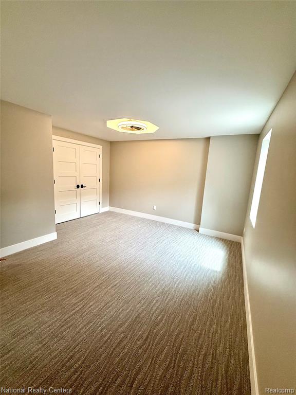 7050 Lake Shannon Court, Fenton, MI 48430 — Photo 44