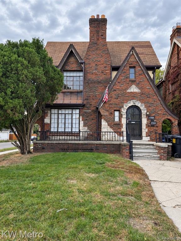 17505 Santa Rosa Drive, Detroit, MI 48221