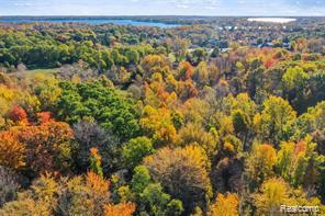 1860 Hiller Road, West Bloomfield, MI 48324 — Photo 5