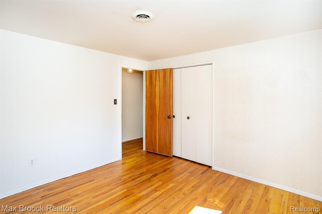 4298 Cherrywood Drive, Troy, MI 48098 — Photo 37