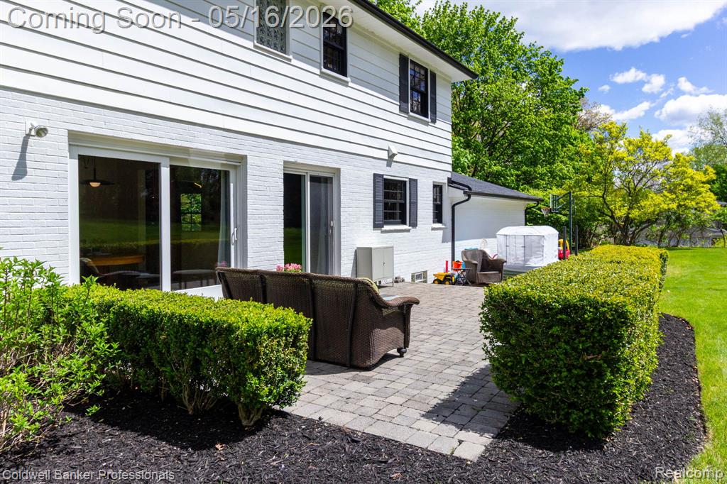 605 Apple Hill Lane, Rochester Hills, MI 48306 — Photo 46