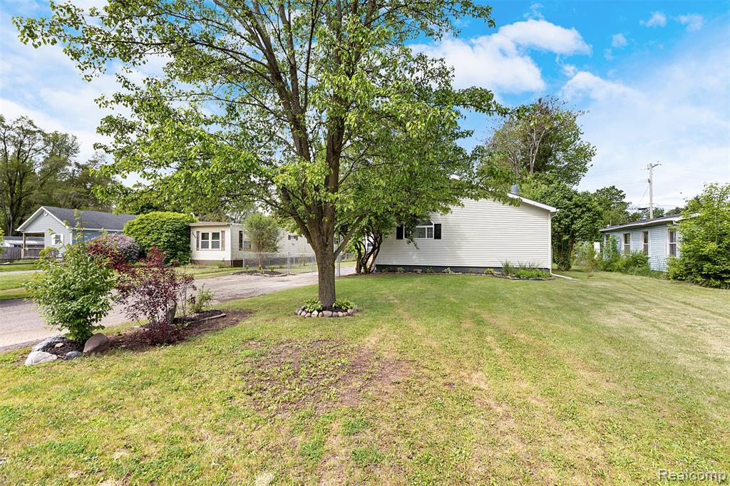 2616 Tim Avenue, Brighton, MI 48114 — Photo 34