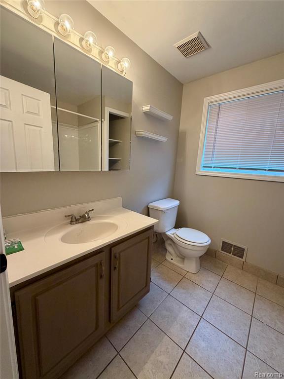 16006 Terrace Village Drive, Taylor, MI 48180 — Photo 6