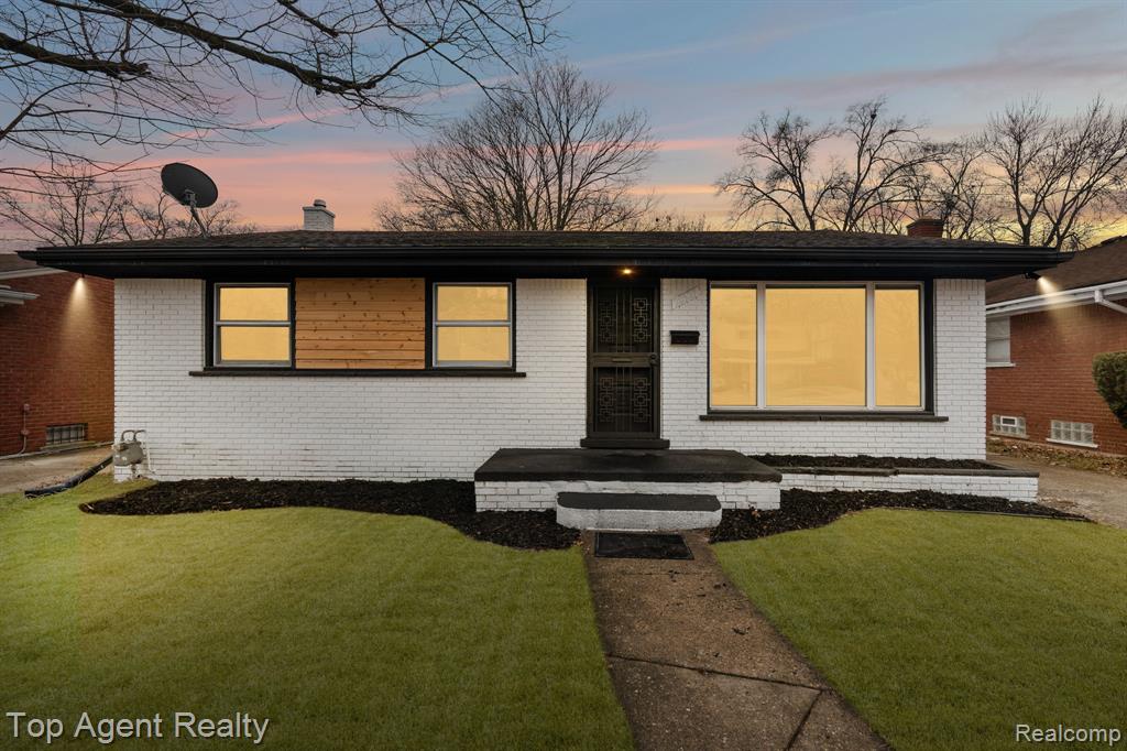 20527 Chapel Street, Detroit, MI 48219 — Photo 2