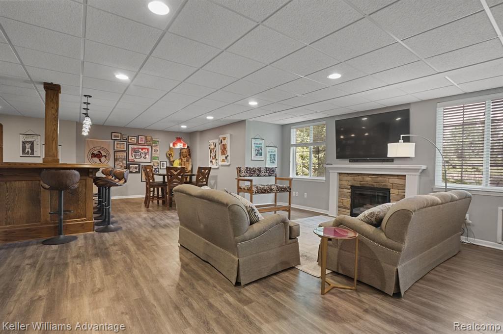 24670 BROMPTON Way, South Lyon, MI 48178 — Photo 26