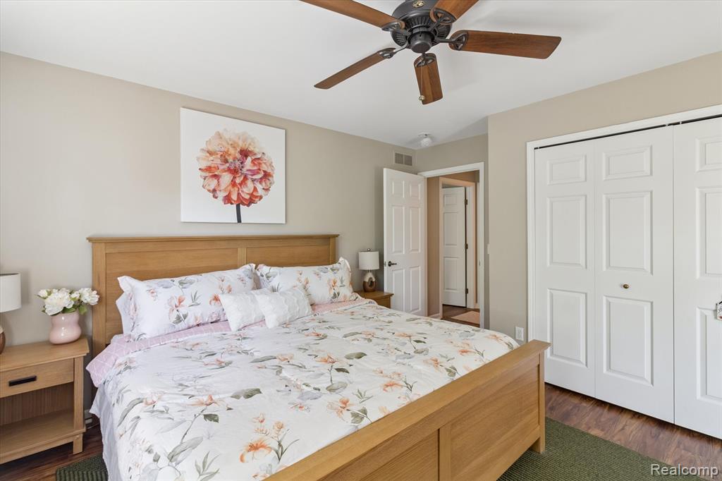 935 Mildred J Court, Brighton, MI 48116 — Photo 17