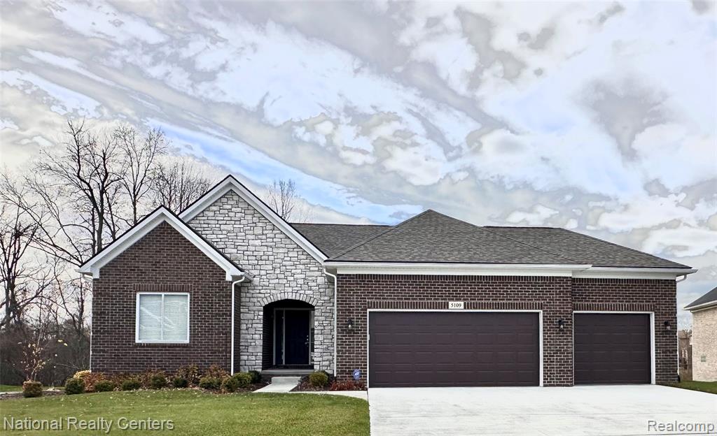 8384 Meadow Creek Drive, Goodrich Vlg, MI