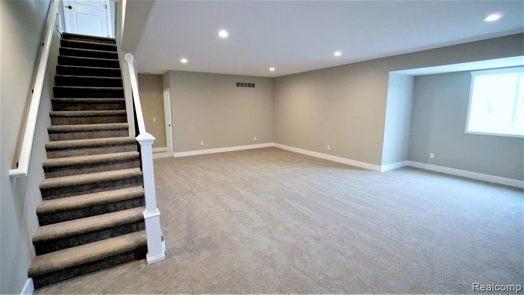 549 BIRKDALE Drive, Howell, MI 48843 — Photo 21