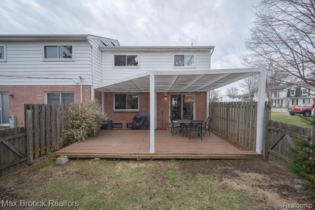 81 Stratford Lane, Rochester Hills, MI 48309 — Photo 31