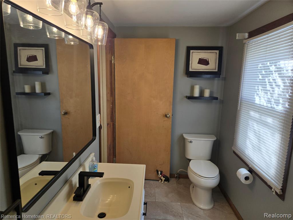 8991 LakeView Drive, White Lake, MI — Photo 11