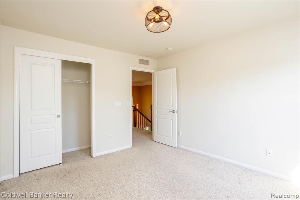 50154 BLACK HORSE Lane SW, Canton, MI 48188 — Photo 23