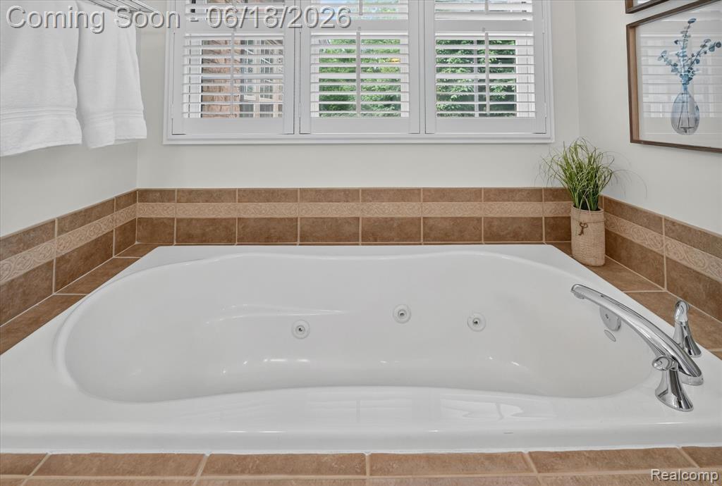 49515 Taft Lane, Canton, MI 48188 — Photo 46
