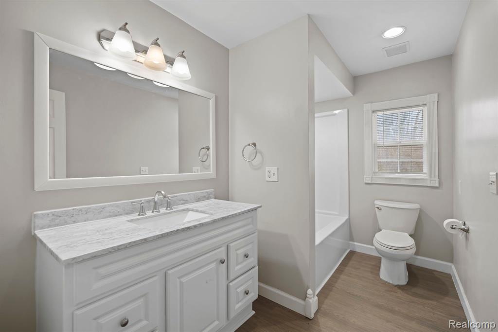 5035 CENTER Road, Linden, MI 48451 — Photo 22
