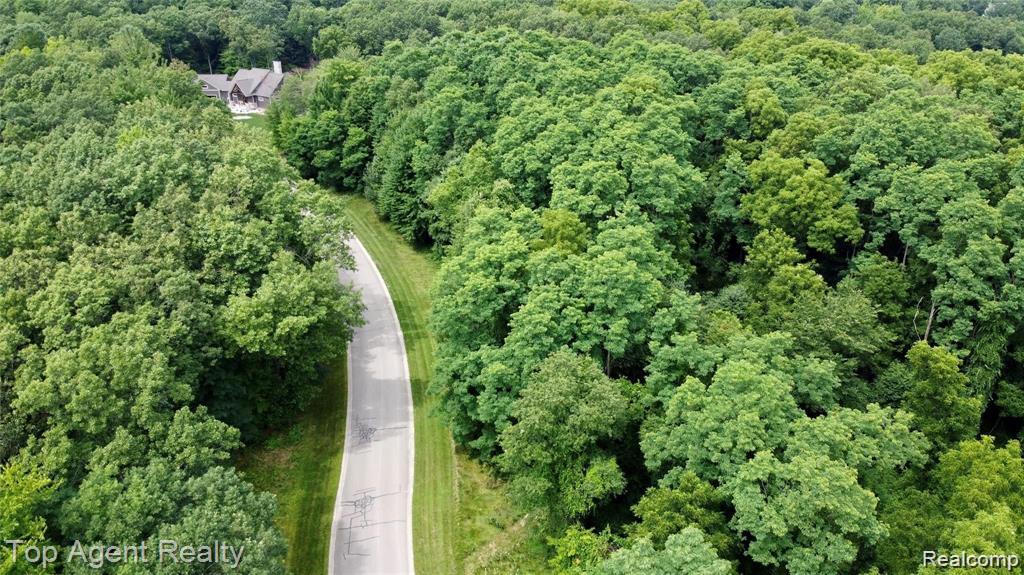 1511 Barrwood Trail, Oxford, MI 48371 — Photo 18