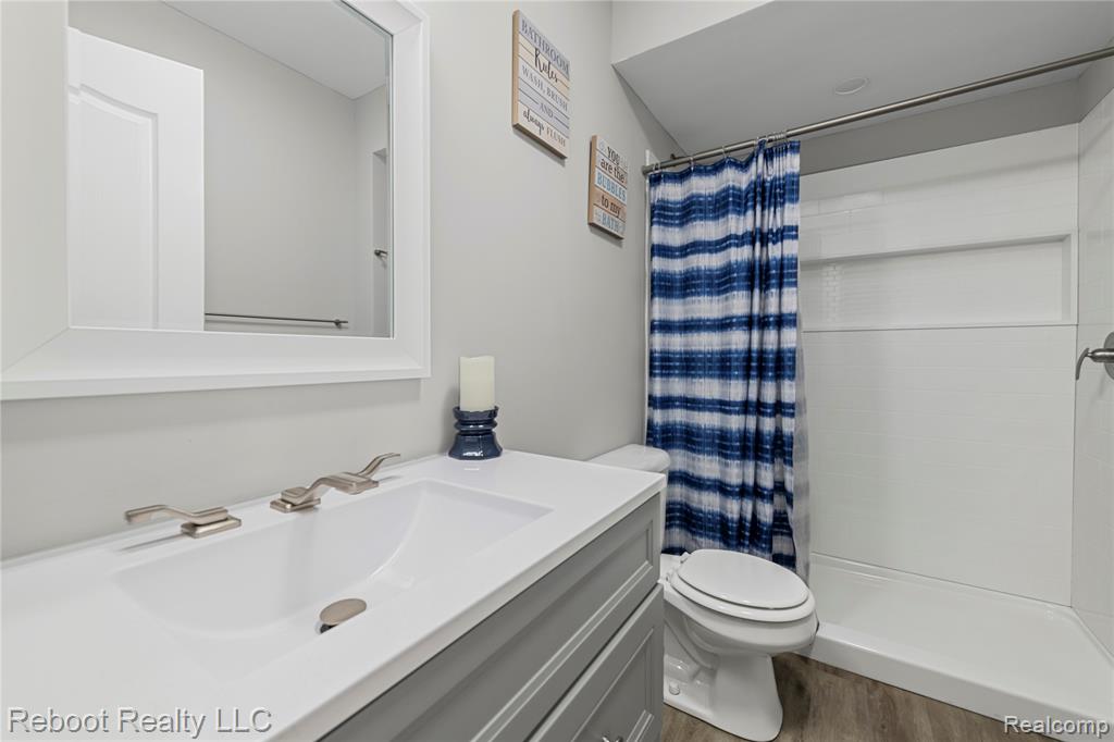 5322 Clintonville Road, Clarkston, MI — Photo 20
