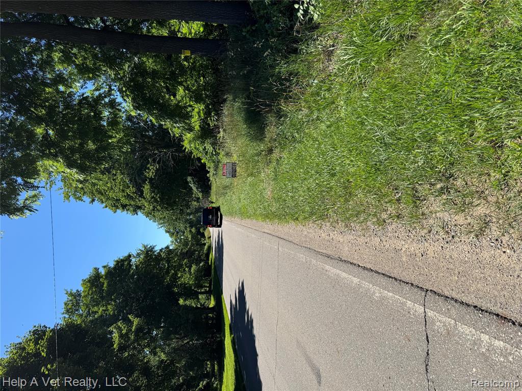 4991 Mayville Road, MI — Photo 4
