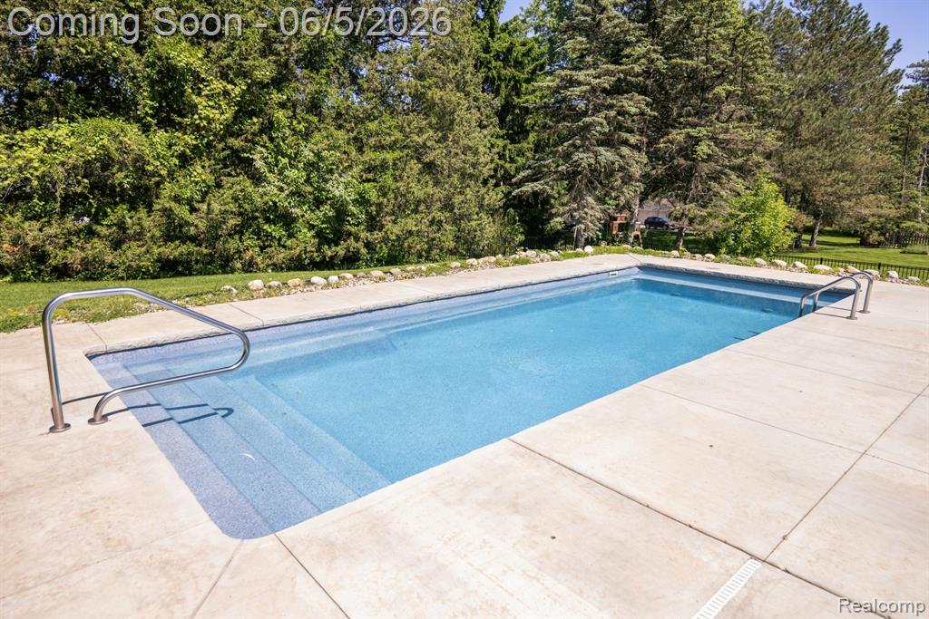 724 Sandstone Drive, Rochester Hills, MI 48309 — Photo 54